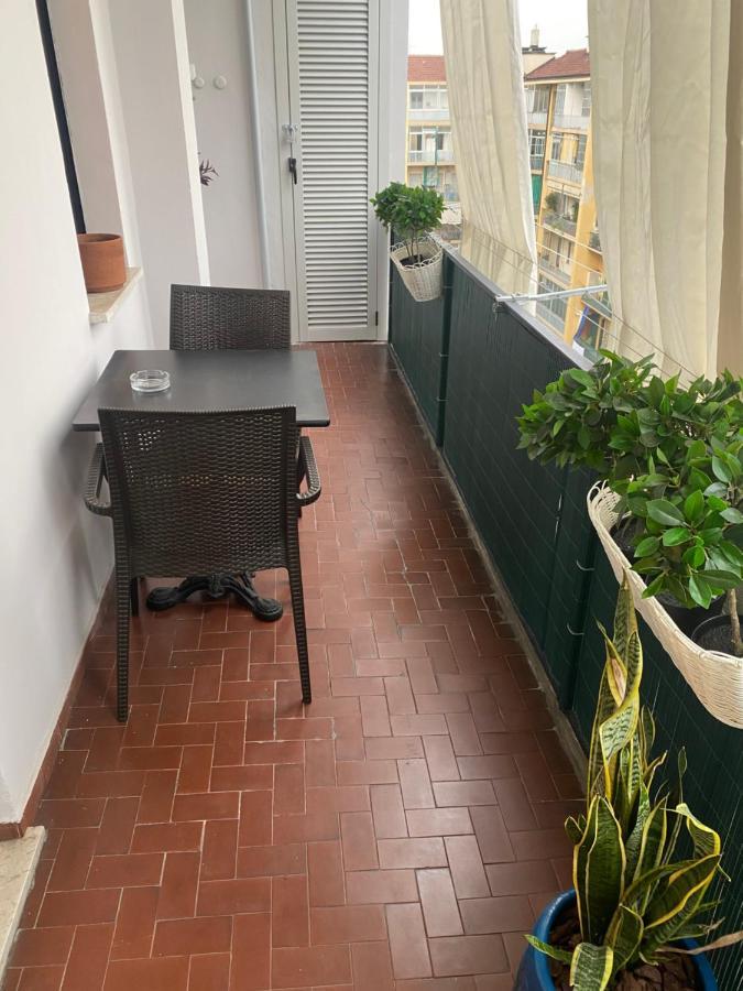 ホテルGhirardiresidenze トリノ エクステリア 写真