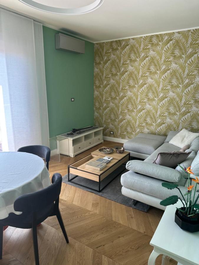 ホテルGhirardiresidenze トリノ エクステリア 写真